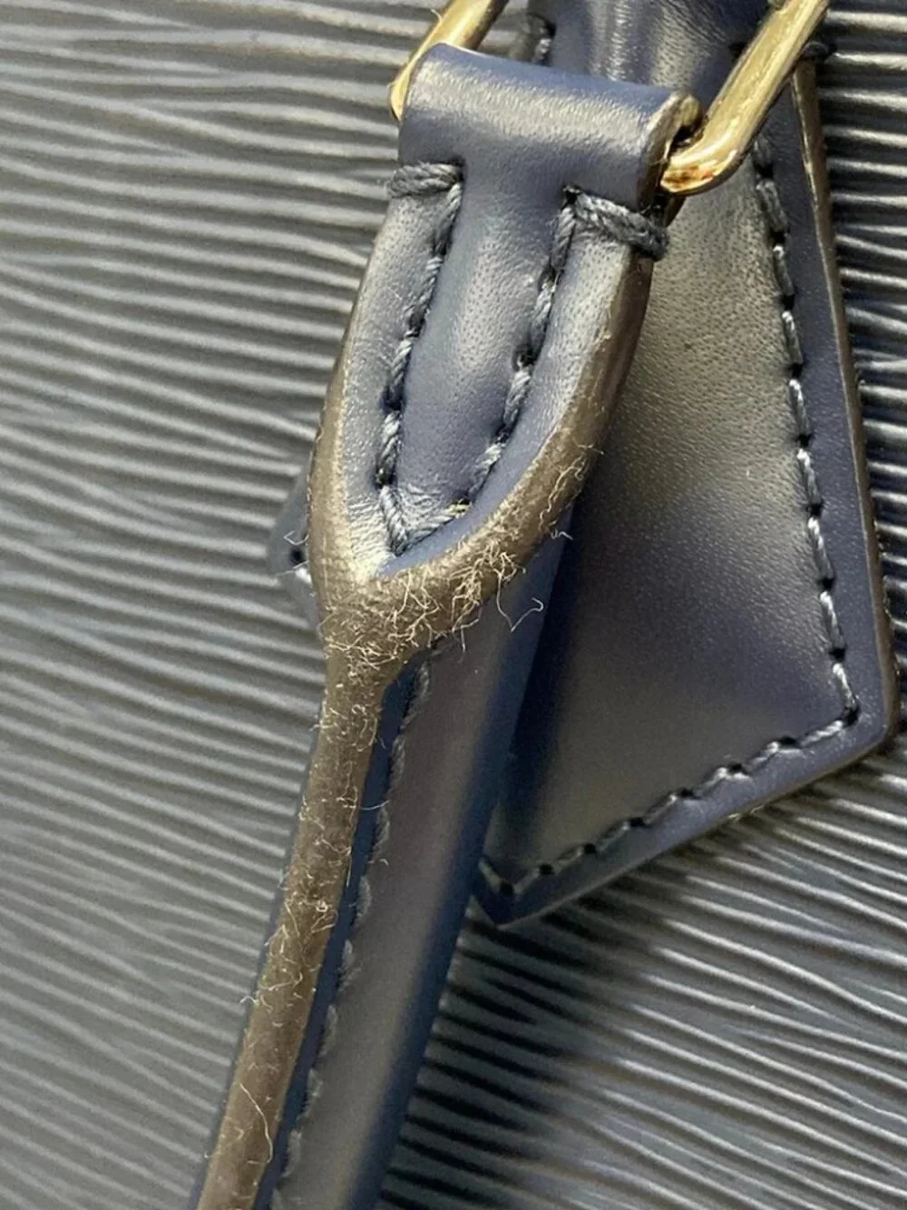 LOUIS VUITTON Soufflot MM M94375 Indigo Blue Epi AA2146 Handbag